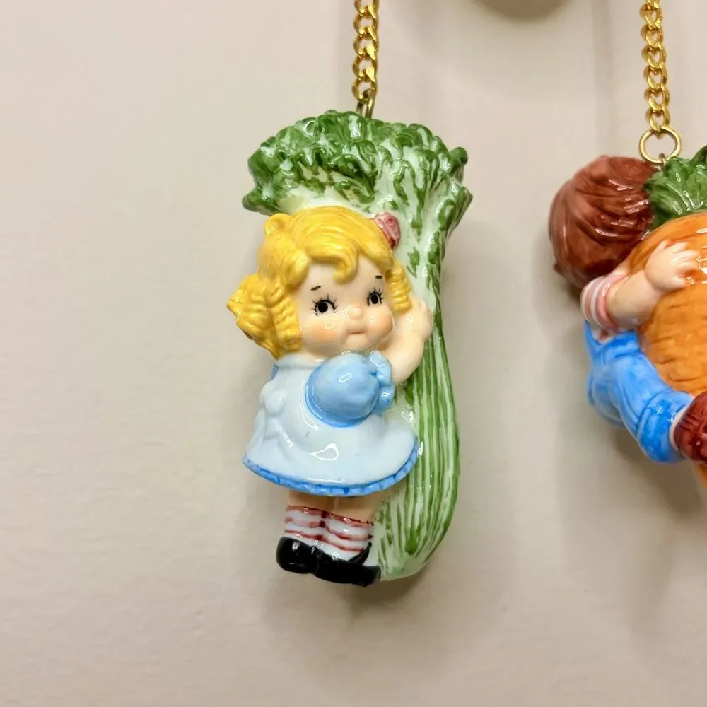 The Campbell Kids Tomato Soup Porcelain Wall Clock Danbury Mint 1997 NEW